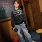 تيشيرت قطن صيفي للأولاد بياقة دائرية: 3 أنماط حضرية