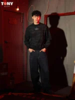 ⁦تي شيرت صيفي للأولاد بقلنسوة قطنية مع شعار: نمطان رياضيان⁩ - الصورة ⁦3⁩