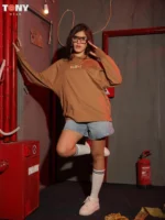 ⁦هودي قطن صيفي للبنات: 3 إطلالات حضرية 2026⁩ - الصورة ⁦4⁩