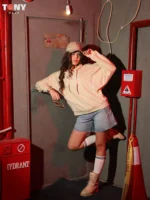 ⁦3 أنماط حضرية: سترة هوديي ميلتون واسعة للفتيات لفصل الشتاء 2026⁩ - الصورة ⁦4⁩